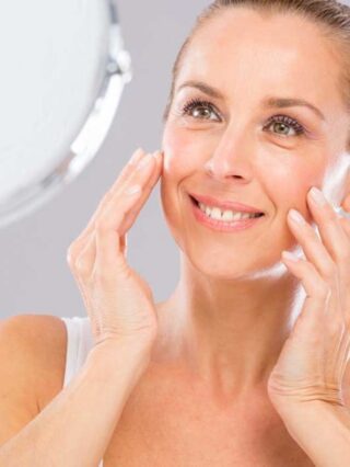 middle-aged-woman-beauty__FitMaxWzk3MCw2NTBd